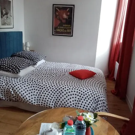 Studio Lilly A La Mer Apartment *
