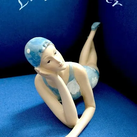 Studio Lilly A La Mer *
